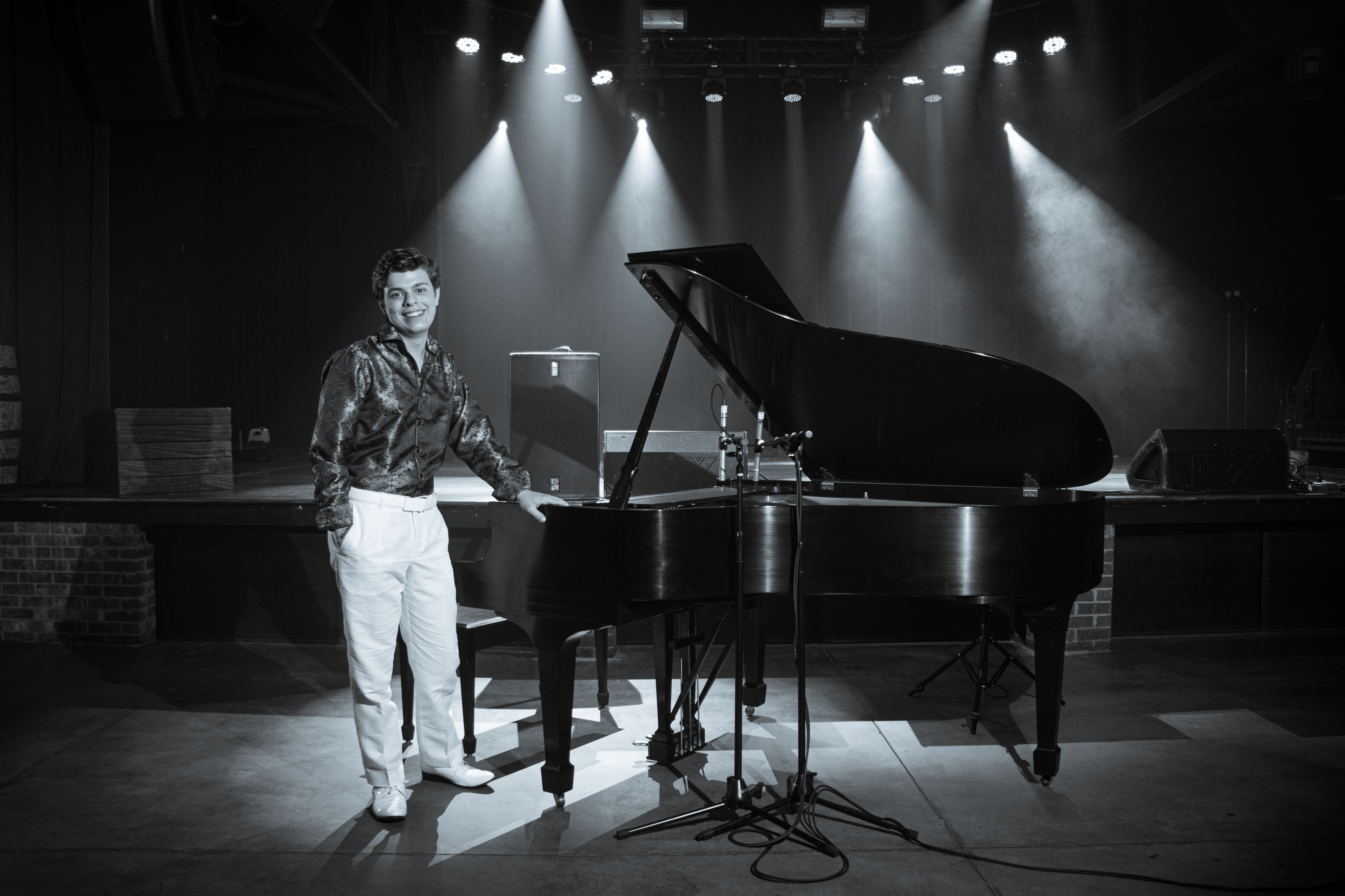 Michael Rainwater pianist in black and white portrait